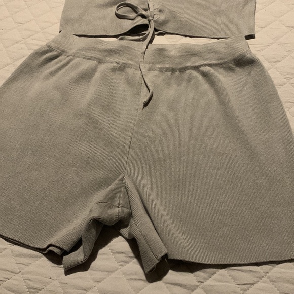 Madden Girl Women's gray 2 Piece Ribbed Knit Tank Top and Short Set - Picture 5 of 11